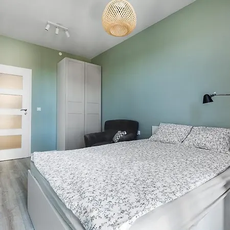 Quattro Loft One Apartman *