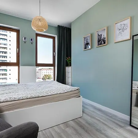 Quattro Loft One Apartman *
